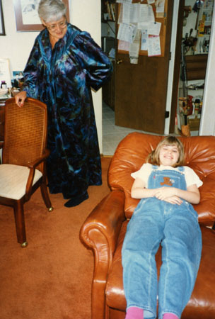 mom-stacy-chair-early90s